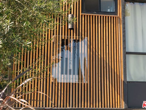 4723 Beverly Boulevard, Los Angeles CA 90004