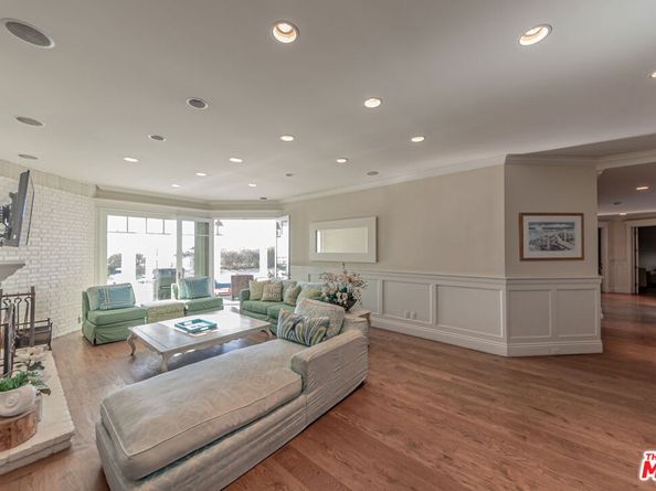 30760 Broad Beach Road, Malibu CA 90265