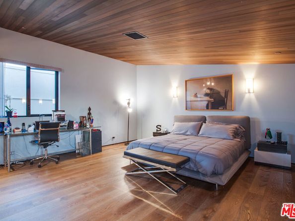 663 Brooks Avenue, Venice CA 90291