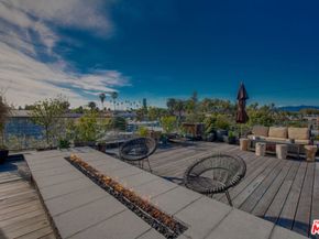 663 Brooks Avenue, Venice CA 90291