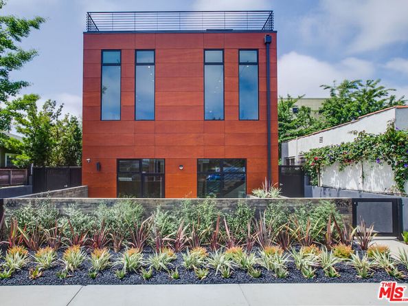 663 Brooks Avenue, Venice CA 90291