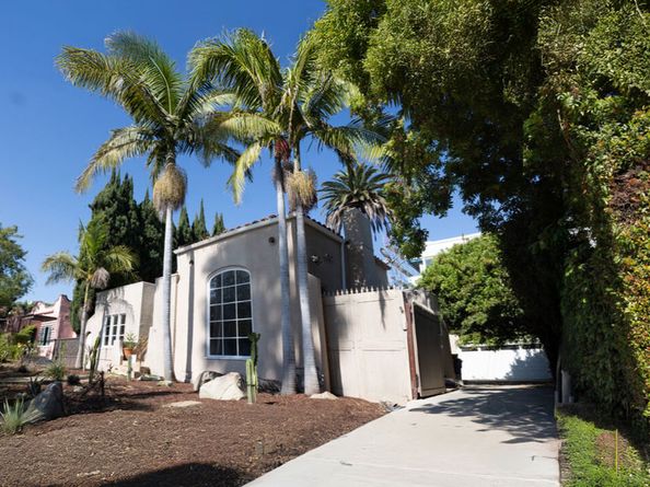 716 N June Street, Los Angeles CA 90038