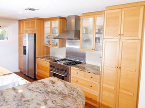 716 N June Street, Los Angeles CA 90038