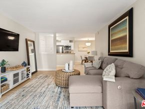 8163 Redlands Street 24, Playa Del Rey CA 90293