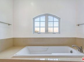 4521 Don Timoteo Drive, Los Angeles CA 90008