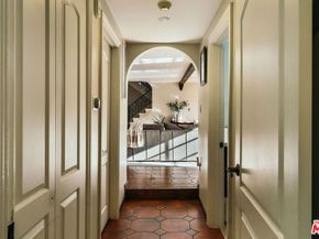 1664 Las Flores Drive, Glendale CA 91207