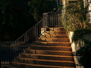 1664 Las Flores Drive, Glendale CA 91207