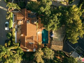 1664 Las Flores Drive, Glendale CA 91207