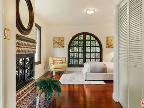 1664 Las Flores Drive, Glendale CA 91207