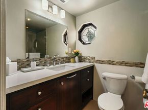 1664 Las Flores Drive, Glendale CA 91207