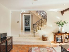 1664 Las Flores Drive, Glendale CA 91207