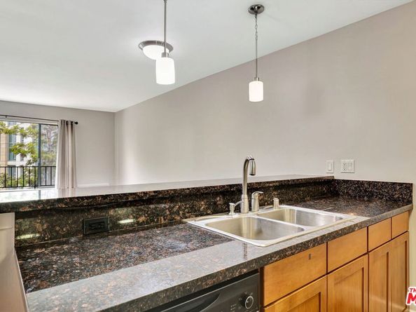 10982 Roebling Avenue 434, Los Angeles CA 90024