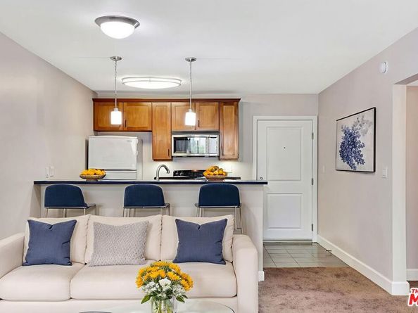 10982 Roebling Avenue 434, Los Angeles CA 90024