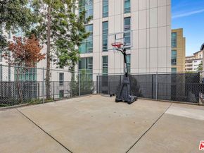 10982 Roebling Avenue 434, Los Angeles CA 90024