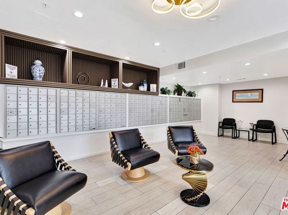 10982 Roebling Avenue 434, Los Angeles CA 90024