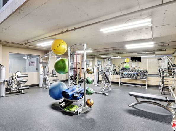 10982 Roebling Avenue 434, Los Angeles CA 90024
