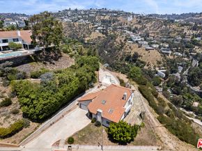 1842 N Crescent Heights Boulevard, Los Angeles CA 90069