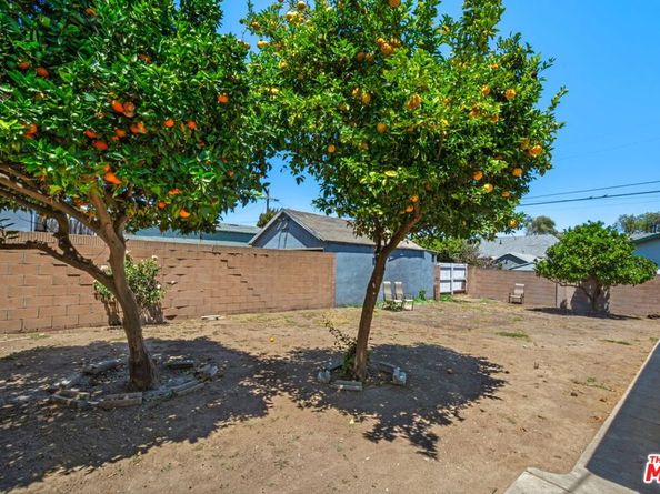 6018 S Harcourt Avenue, Los Angeles CA 90043