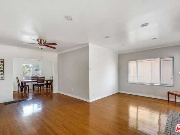6018 S Harcourt Avenue, Los Angeles CA 90043