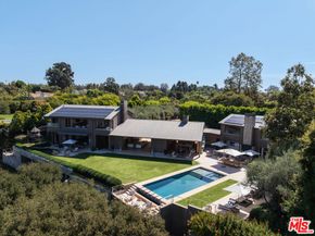 859 Woodacres Road, Santa Monica CA 90402