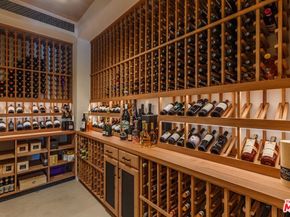 859 Woodacres Road, Santa Monica CA 90402