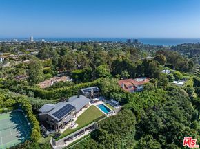 859 Woodacres Road, Santa Monica CA 90402