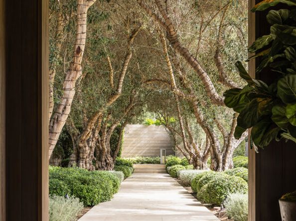 859 Woodacres Road, Santa Monica CA 90402