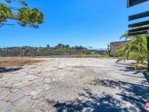11287 Chalon Road, Los Angeles CA 90049