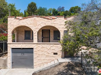 2015 Hyperion Avenue