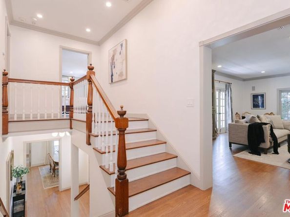 2055 Outpost Drive, Los Angeles CA 90068
