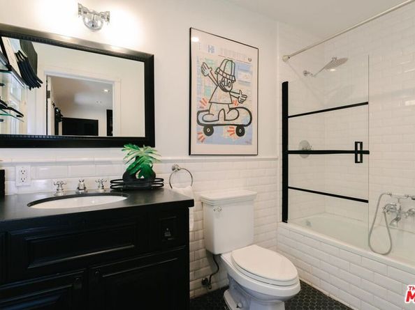 2055 Outpost Drive, Los Angeles CA 90068