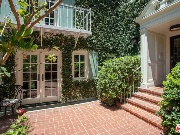 2055 Outpost Drive, Los Angeles CA 90068