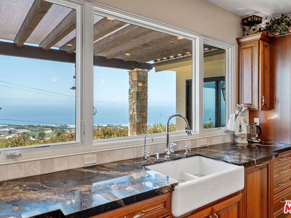 5427 Horizon Drive, Malibu CA 90265