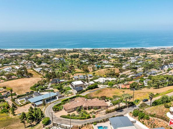 5427 Horizon Drive, Malibu CA 90265