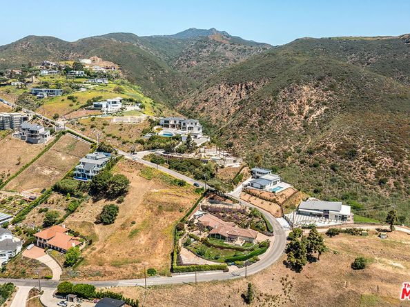 5427 Horizon Drive, Malibu CA 90265