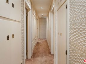 5347 Winnetka Avenue, Woodland Hills CA 91364
