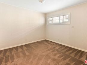 5347 Winnetka Avenue, Woodland Hills CA 91364
