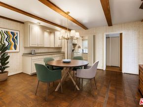 5347 Winnetka Avenue, Woodland Hills CA 91364