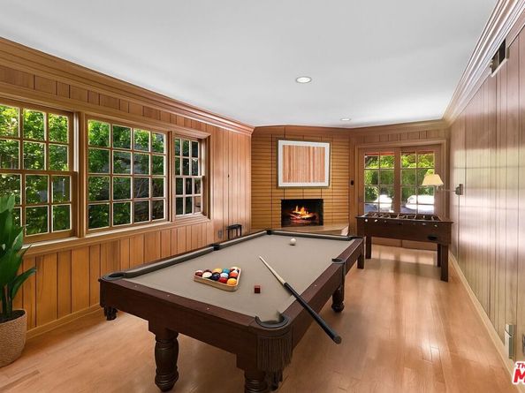 5347 Winnetka Avenue, Woodland Hills CA 91364