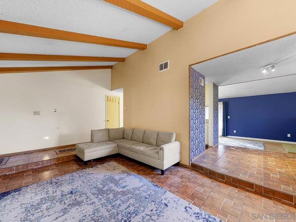 1562 Arequipa, San Diego CA 92154