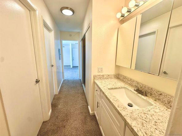 1395 Caminito Gabaldon H, San Diego CA 92108