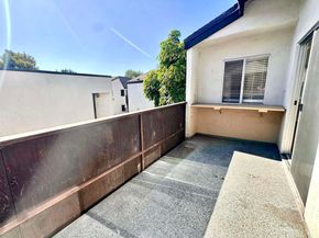 1395 Caminito Gabaldon H, San Diego CA 92108