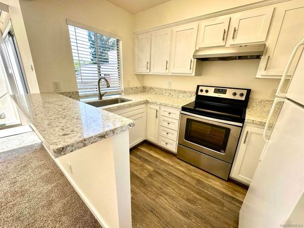 1395 Caminito Gabaldon H, San Diego CA 92108