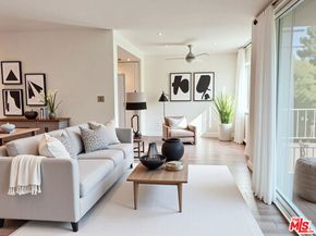 10707 Camarillo Street 117, North Hollywood CA 91602