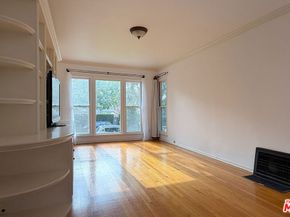 1701 Washington Avenue, Santa Monica CA 90403