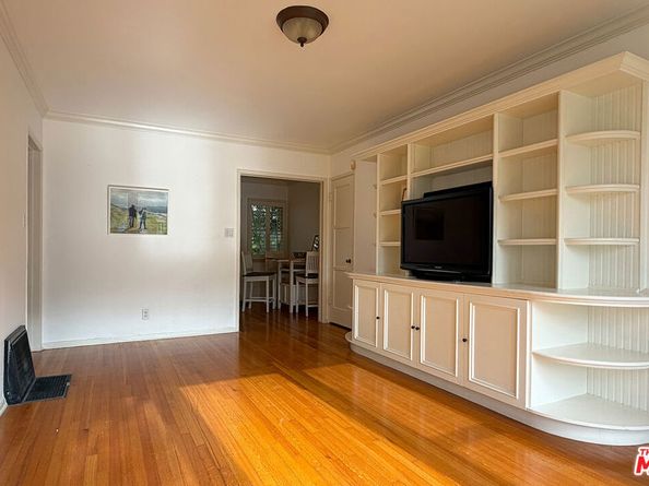 1701 Washington Avenue, Santa Monica CA 90403