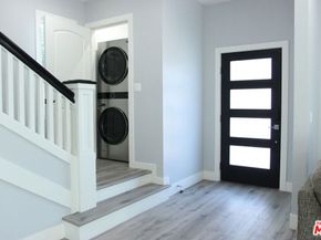 433 S Wilton Place, Los Angeles CA 90020