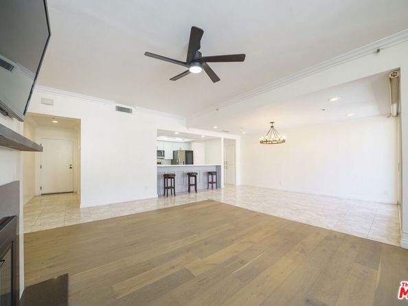 600 W 9th Street 1502, Los Angeles CA 90015