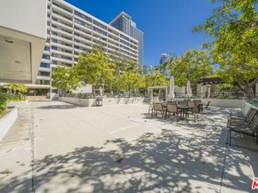 600 W 9th Street 1502, Los Angeles CA 90015