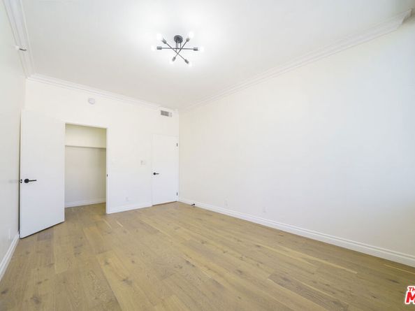 600 W 9th Street 1502, Los Angeles CA 90015